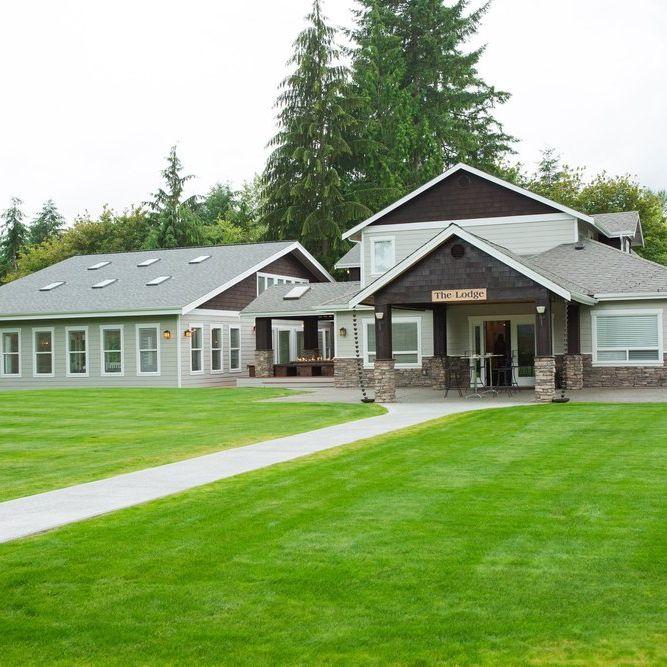 Lots of space for kids to run around and play yard games, bring your comfy shoes!