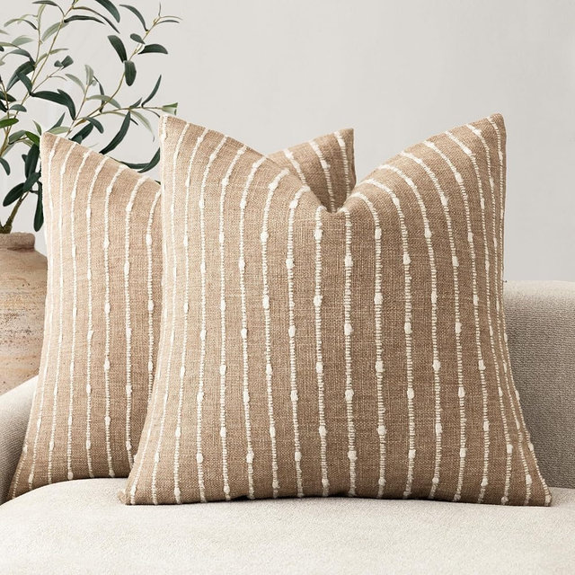 Foindtower Pack of 2 Decorative Jacquard Boucle Throw Pillow Covers Accent Textured Striped Pillowcases Soft Cozy Boho Modern Cushion for Couch Sofa Bedroom Living Room Home Decor 22x22 Inch Camel