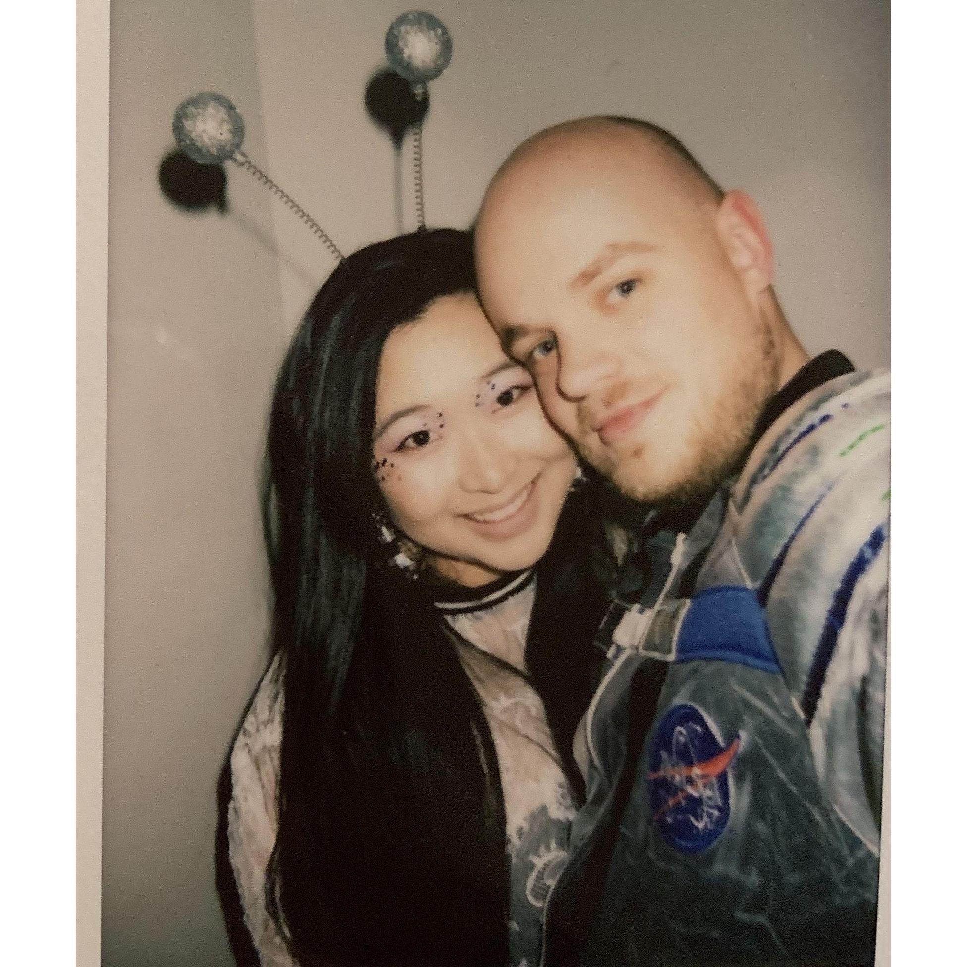 Halloween - 2020 👽 Costume: Space Alien and the Astronaut