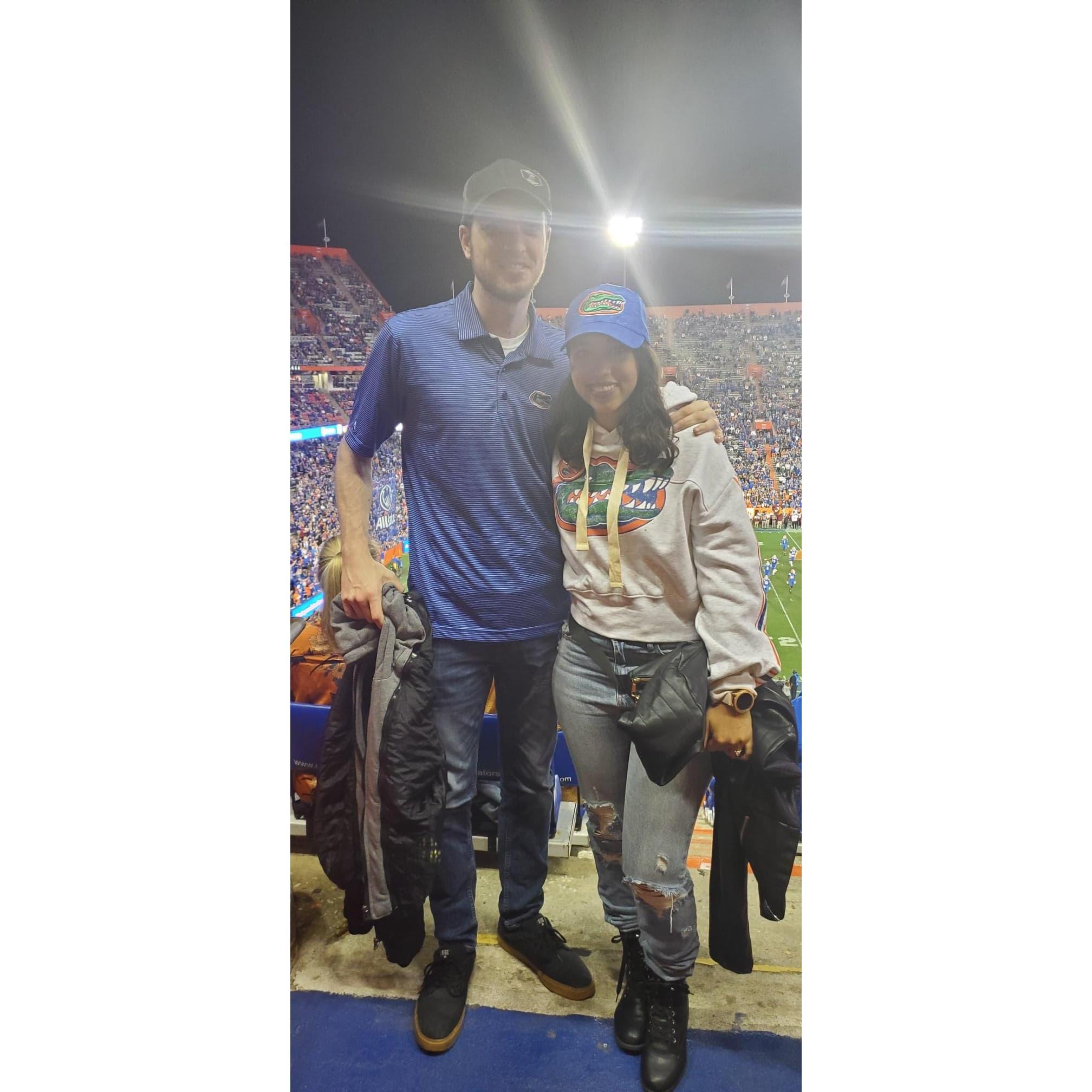 GO GATORS
(Jess' VERY FIRST game in the "Swamp")
