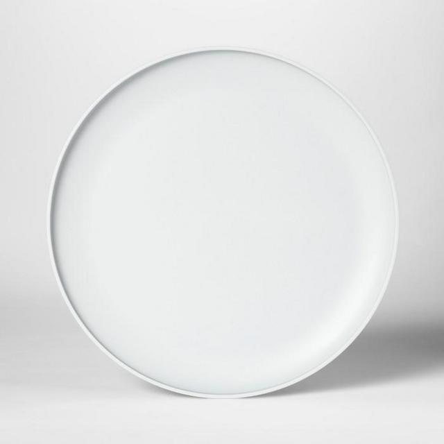 10.5" Plastic Dinner Plate Gray - Room Essentials™