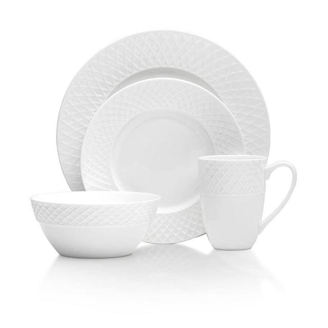 Mikasa Trellis 16 Piece Dinnerware Set, Service for 4, White