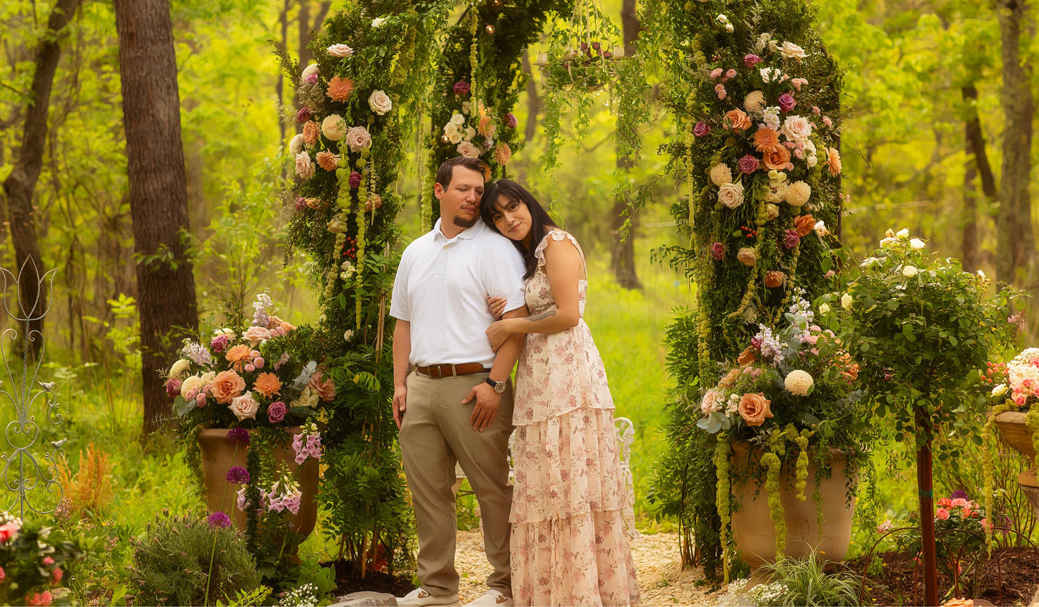 The Wedding Website of Yolanda Contreras and Nicholas Smith
