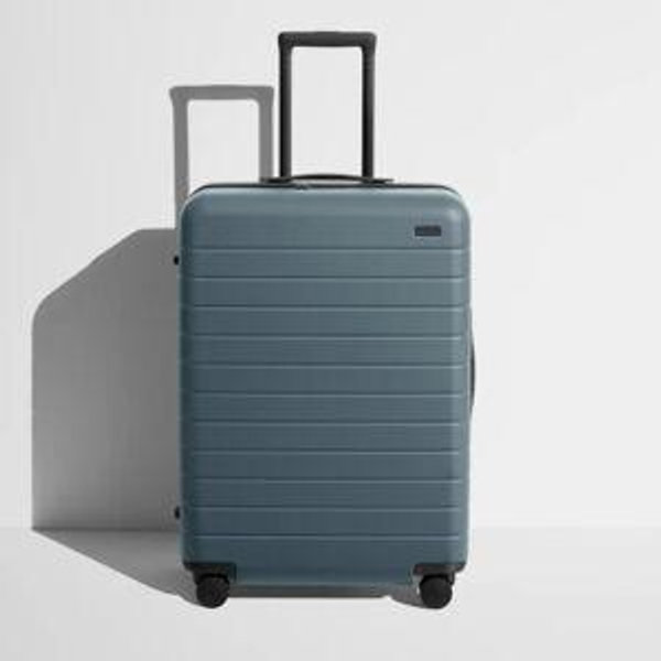 1 Expandable Medium Suitcase | Away: Built for modern travel