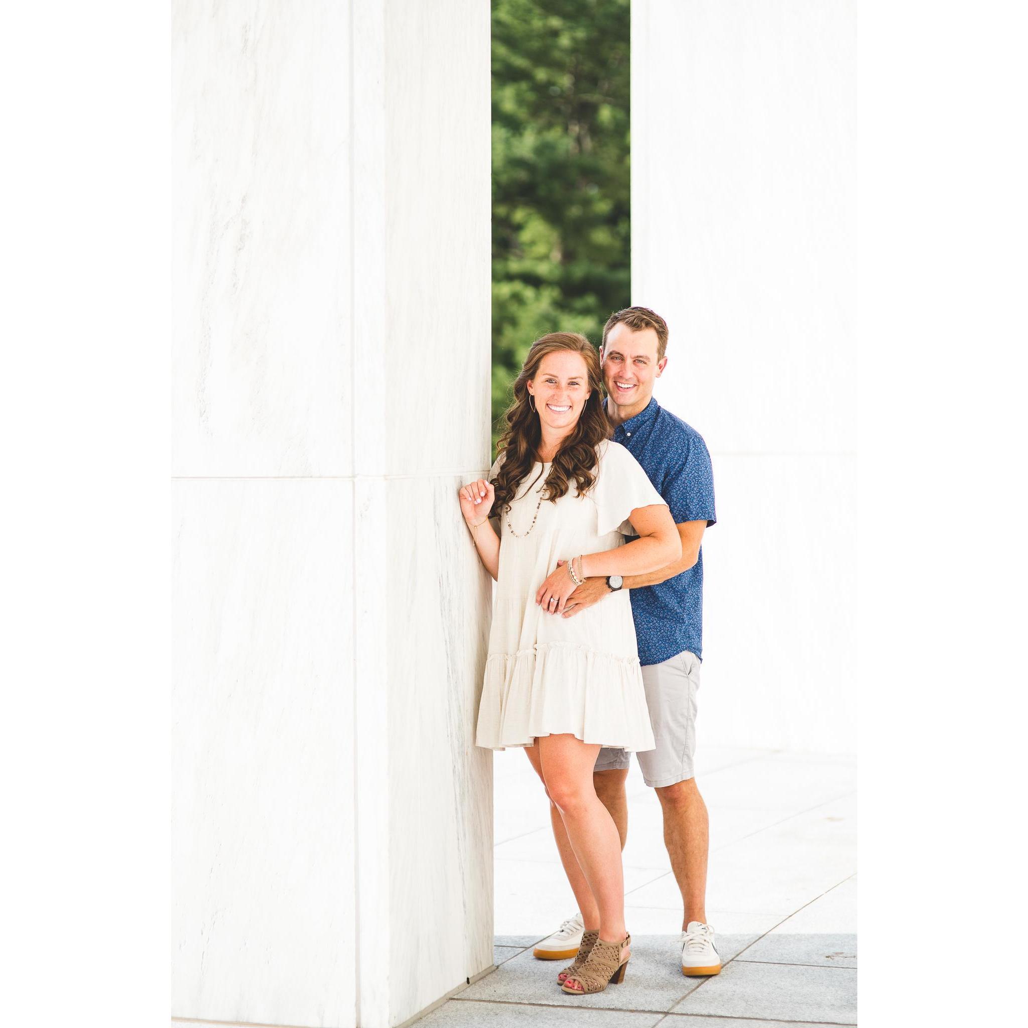 Engagement photos by the incredible Kealy Creative!