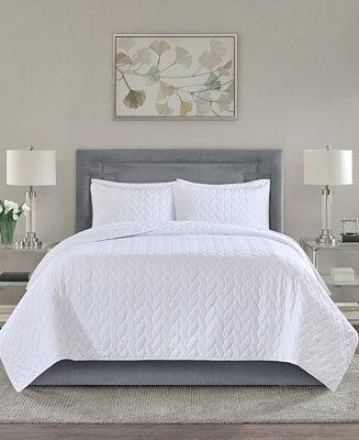 Noel Quilted 3-Piece King/Cal King Coverlet Set