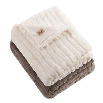 UGG® Glenoak Ribbed Faux Fur Throw Blanket in Fawn