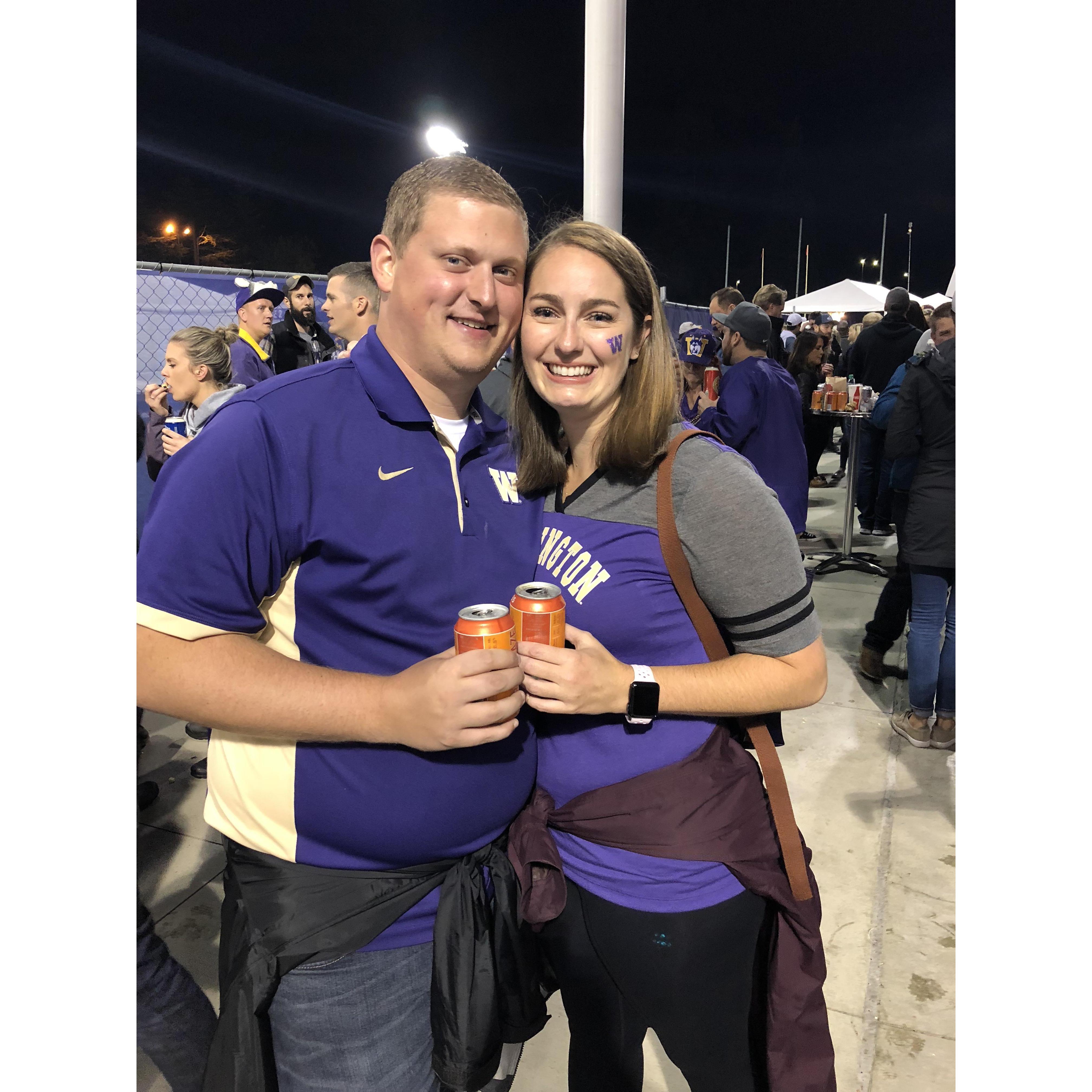 GO HUSKIES! September 2018