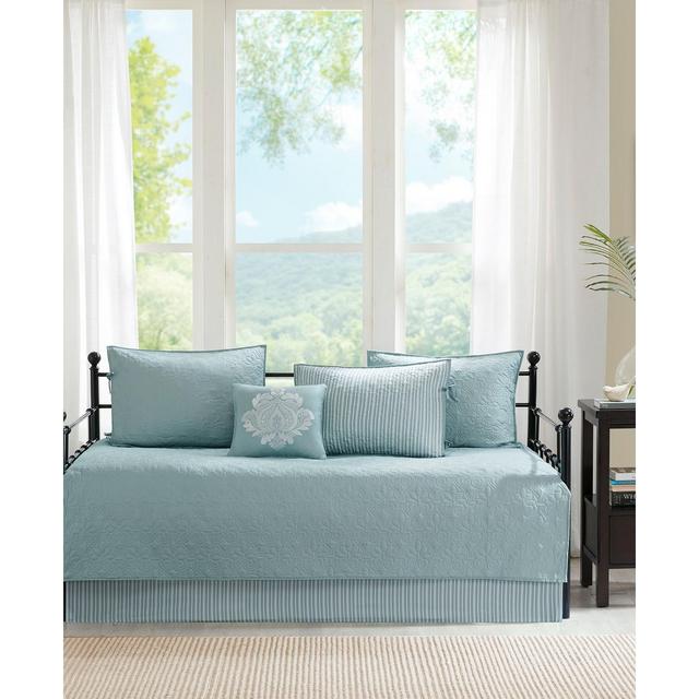 Madison Park Quebec 6-Piece Daybed Bedding Set