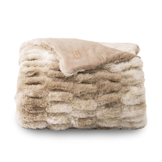 EVERGRACE Luxurious Soft Faux Rabbit Fur Throw Blanket, Cozy Fuzzy Plush Warm Throws for Couch Bed Sofa Chair Home Decor, Ruched Bubble Fluffy Blanket with Reversible Velvet, 50" x 60", Beige