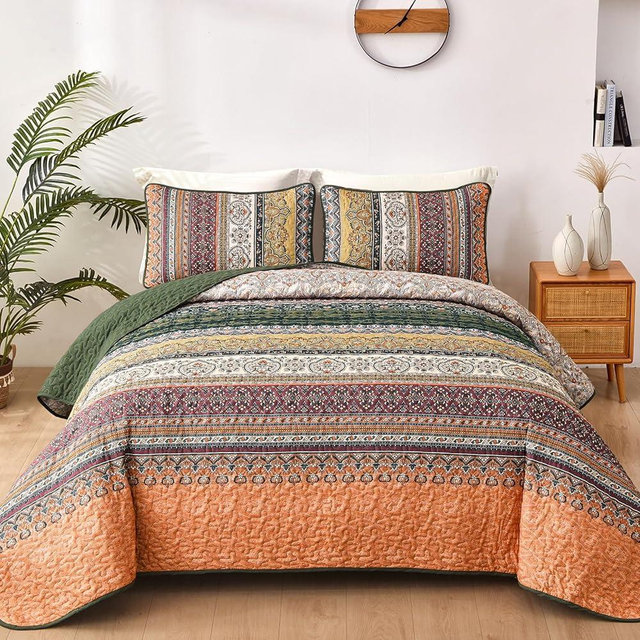 WONGS BEDDING Boho Queen Quilt Set, Green and Orange Bohemian Quilt Bedding Set, Fall Lightweight Bed Decor Bedspread for All Season Reversible Microfiber Coverlet Bedding Set 96"x90"(3 Pieces)