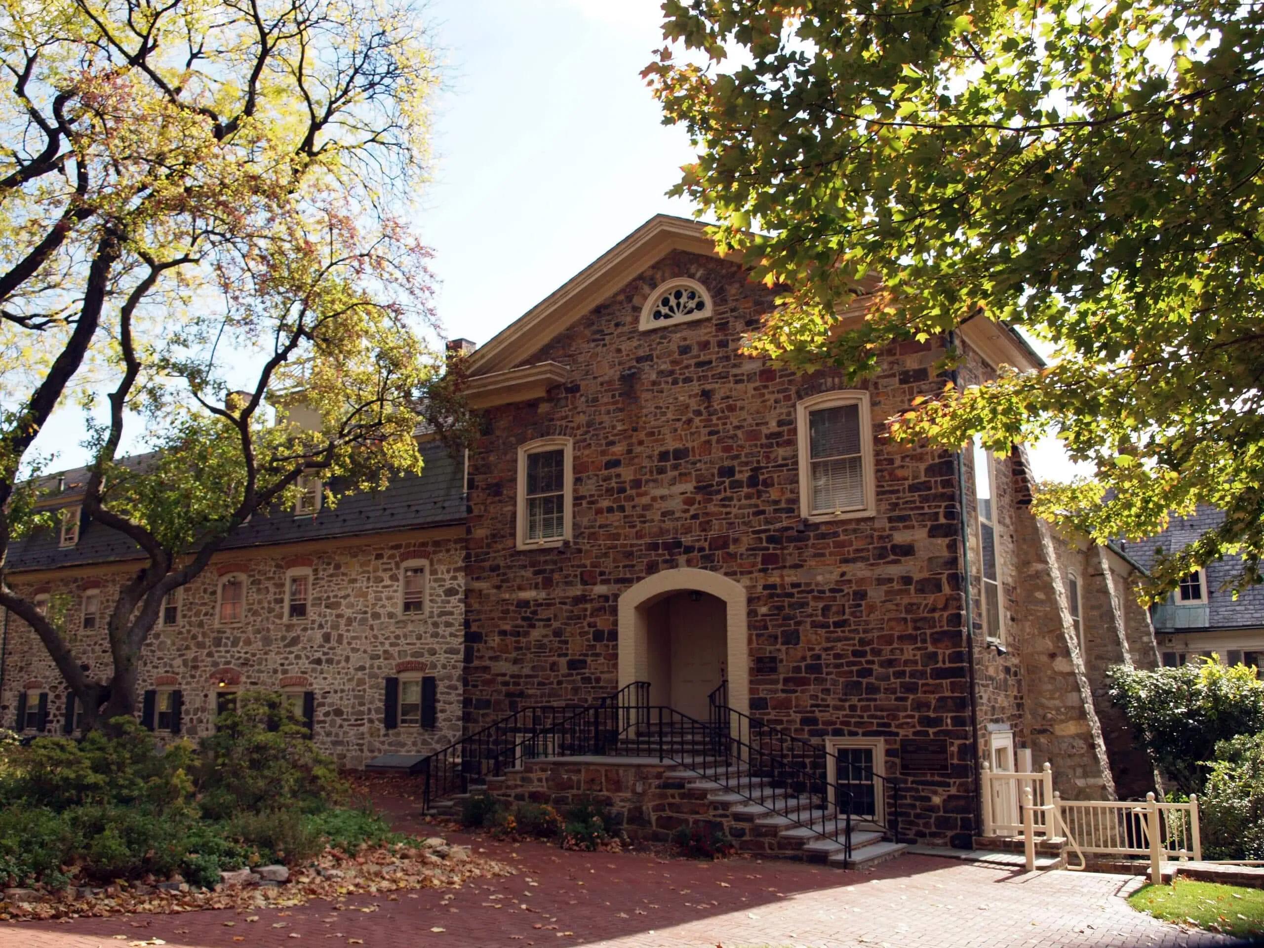 The Wedding Website of Victoria Stauffer and Jacob Long