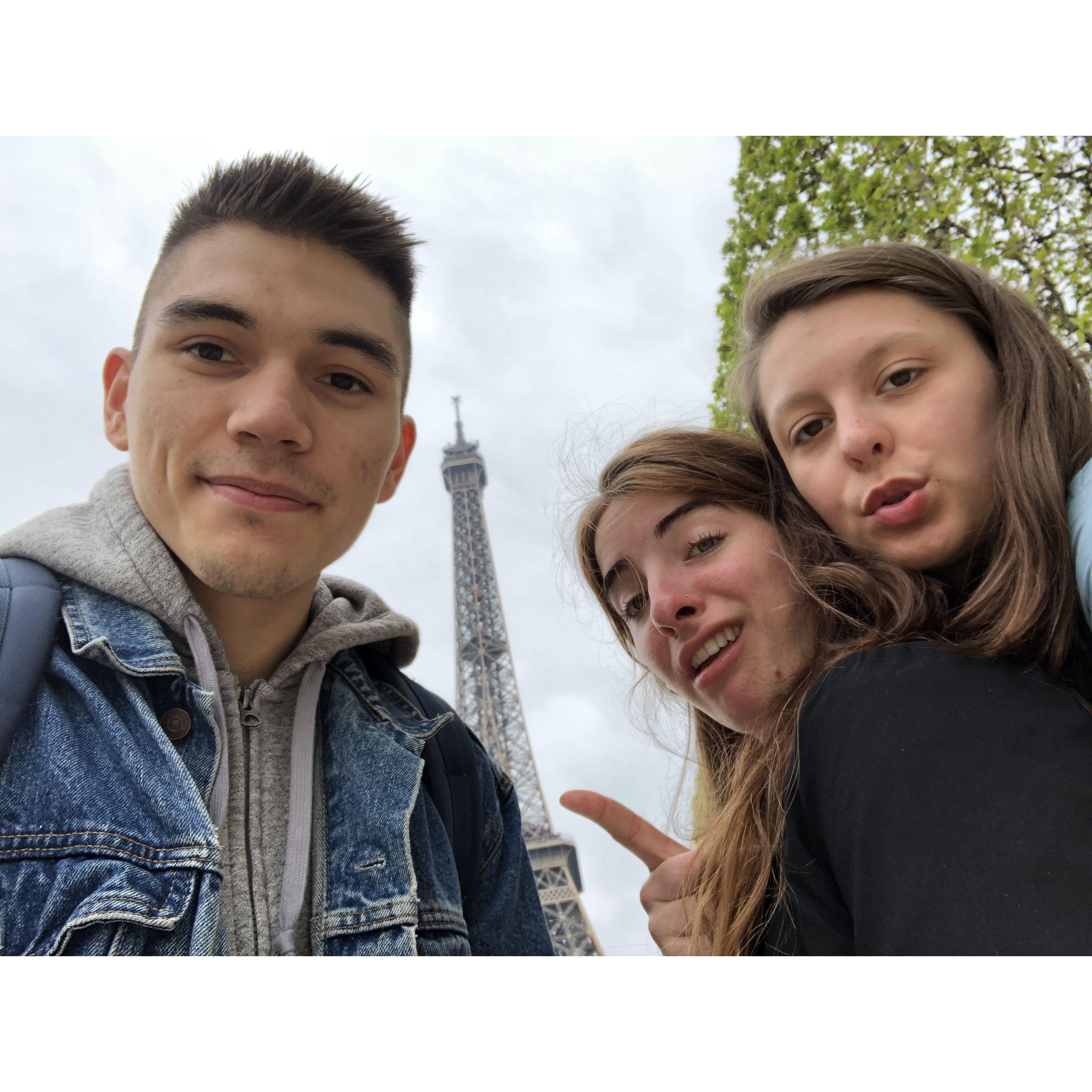 Chino meeting up with Kassa Dueck  (bridal party friend/member) and Noa's trip across Europe in Paris, France - 2019