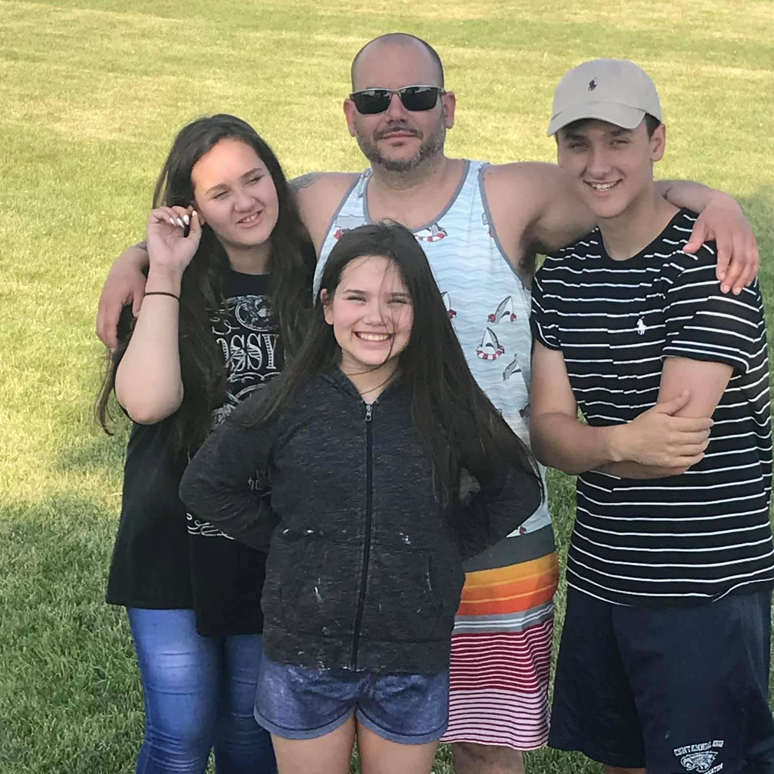 Matt and his beautiful children!