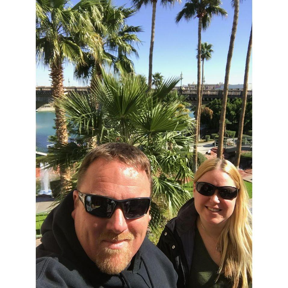 Lunch by the London Bridge, Lake Havasu