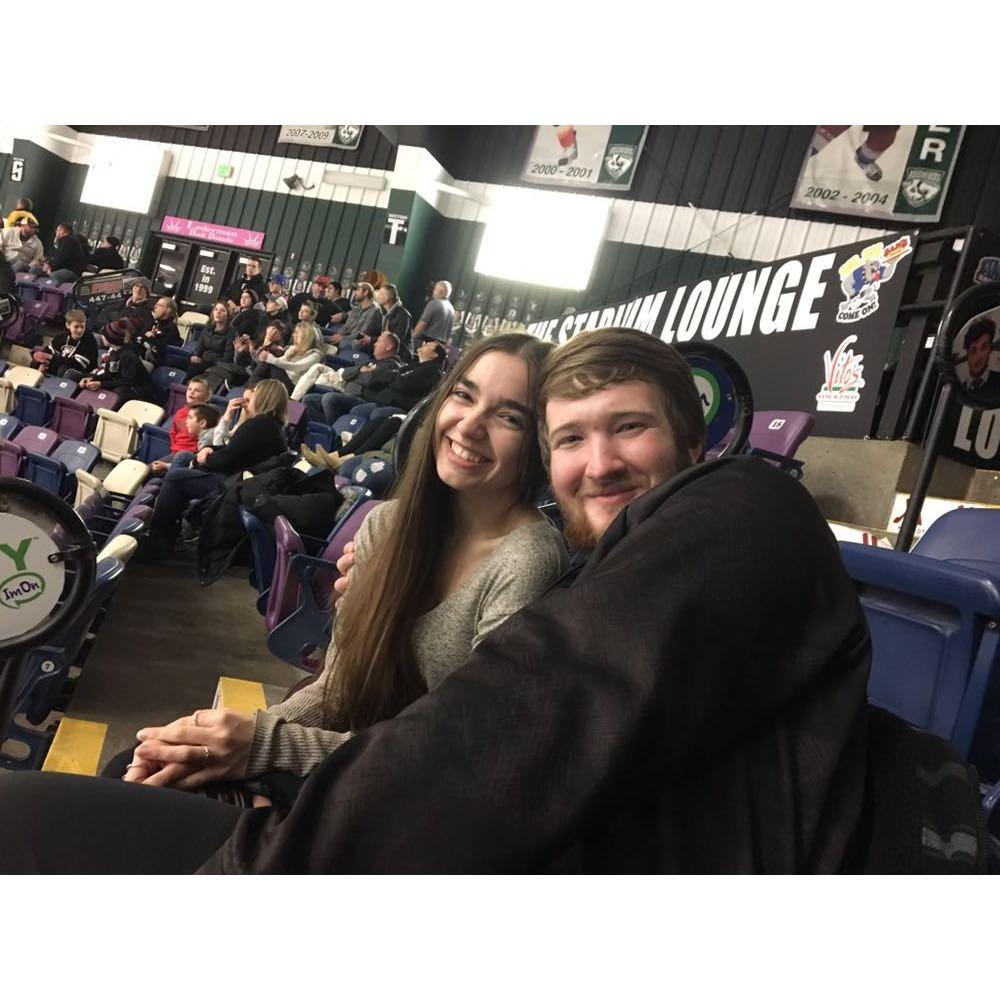 First hockey game together with Ian's family!
