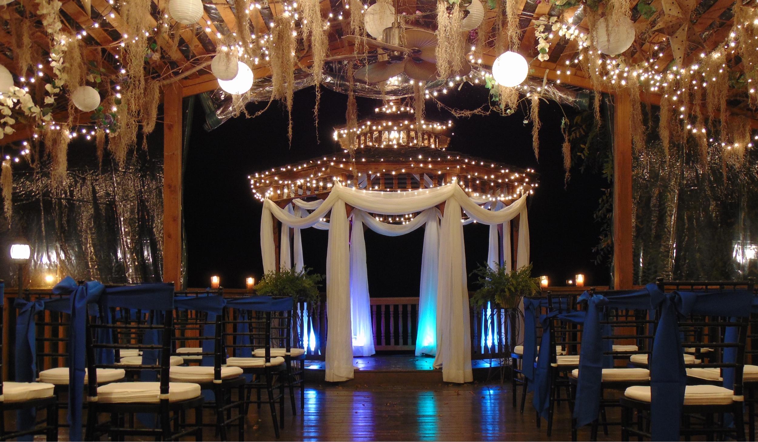 The Wedding Website of Kelsey Flowers and Devin Carlisle
