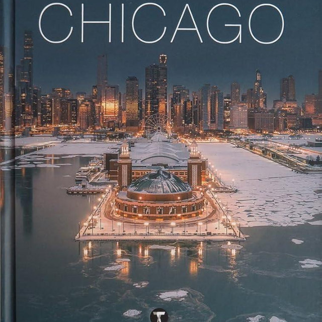Above and Across Chicago (Above & Across)