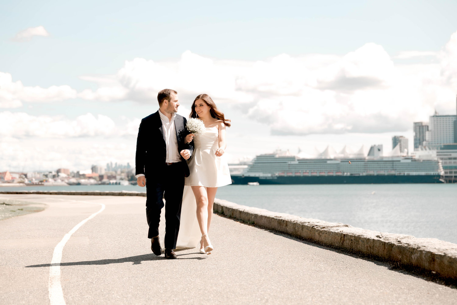 The Wedding Website of Alejandro Wendlandt Amézaga and Sandra Pereda Miranda