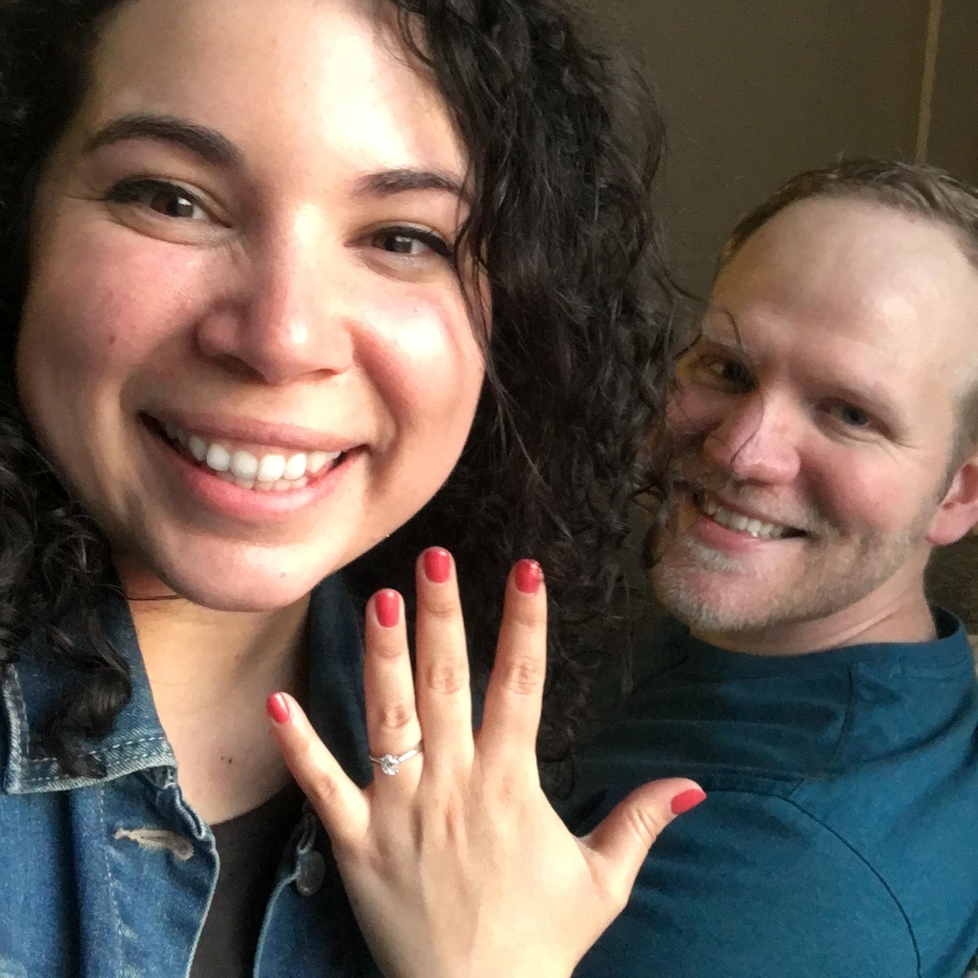 We're engaged!!