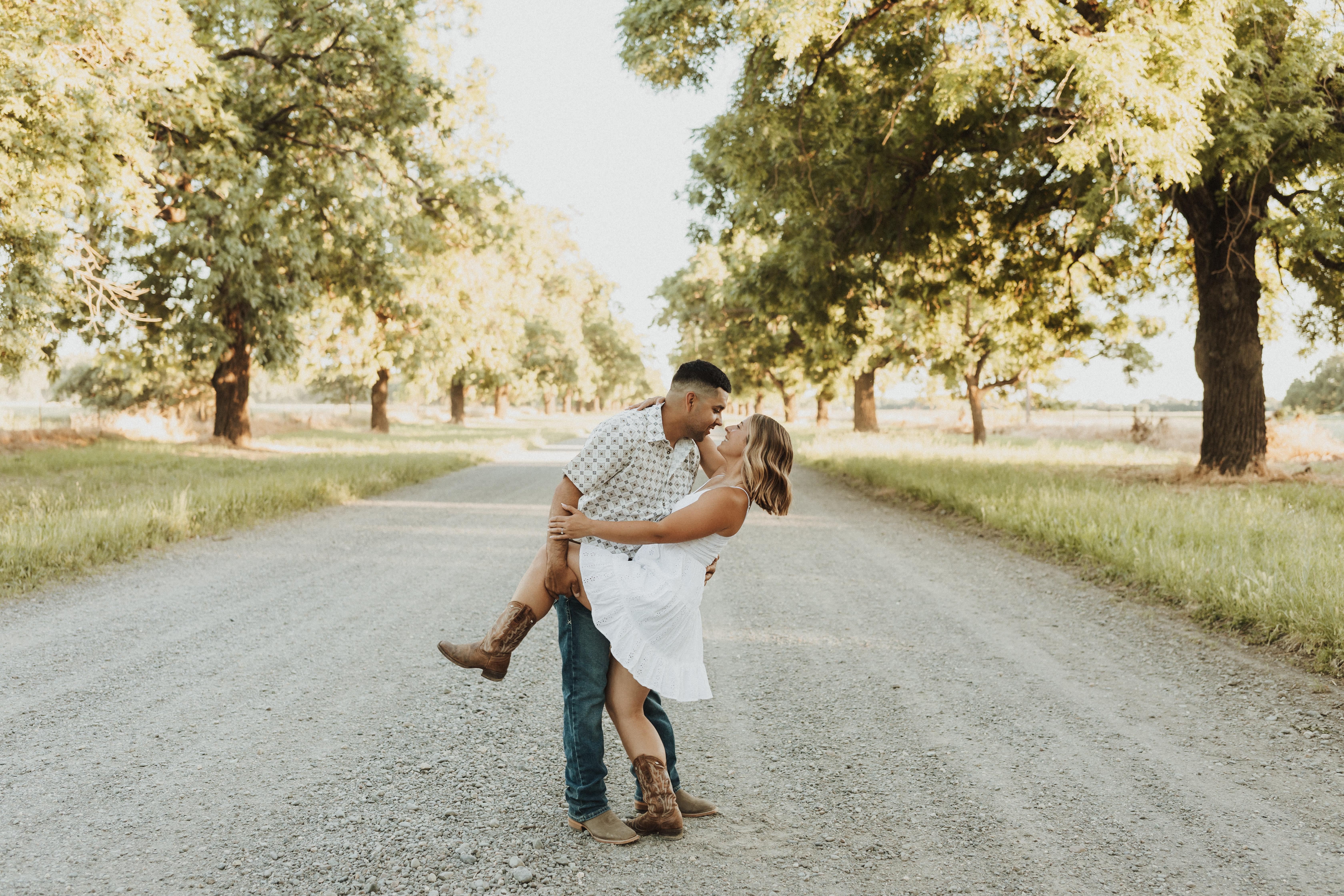 The Wedding Website of Yonathan Esquivel and Olivia Henderson
