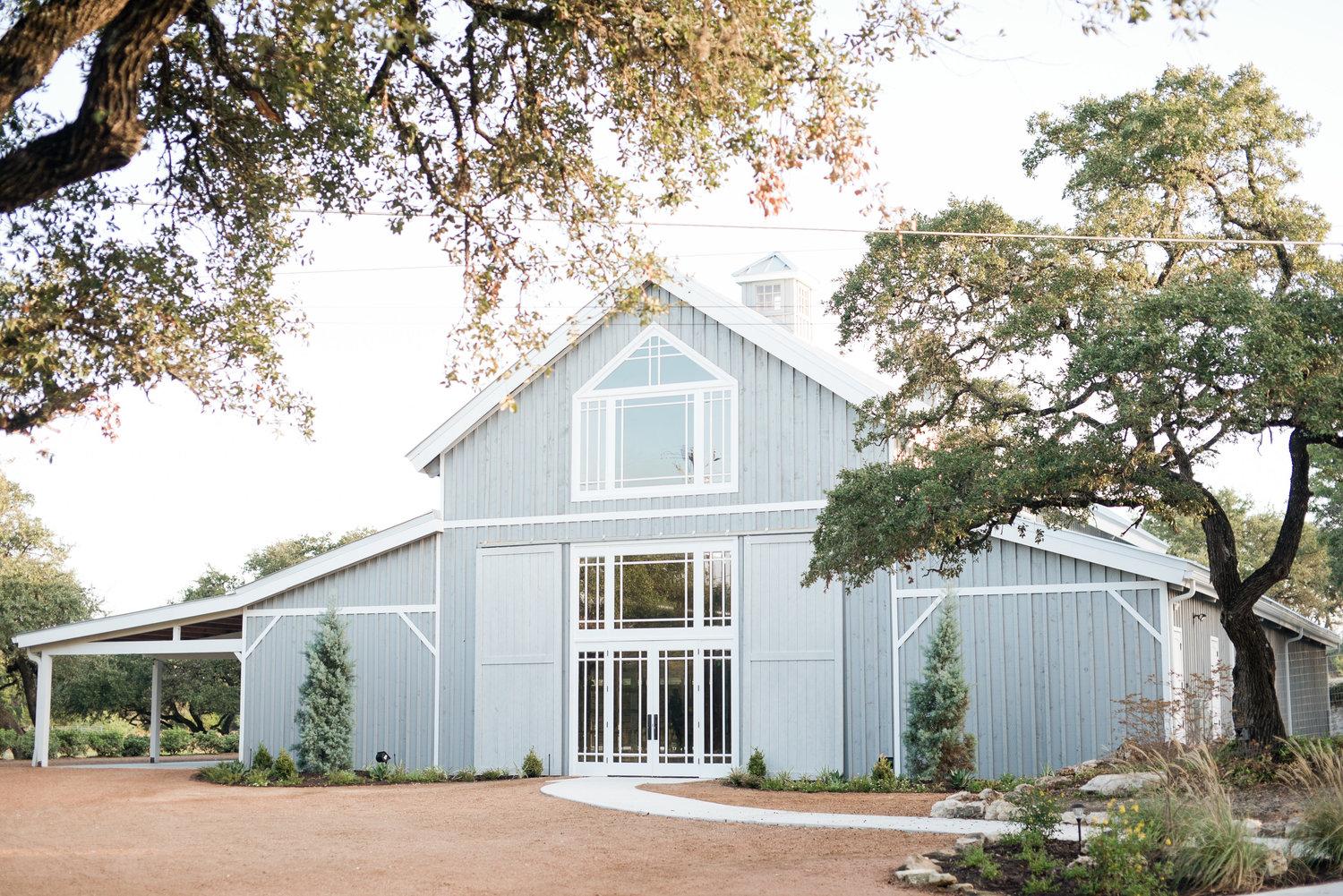 The Wedding Website of Christina Foxhall and Sean Johnson