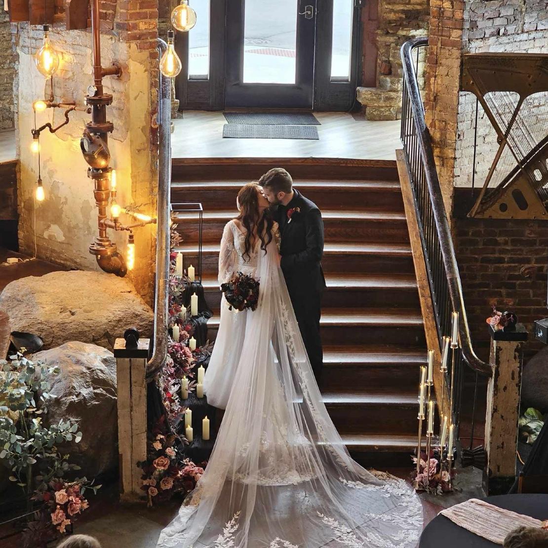 Lauren Cribbs and Billy Cribbs' Wedding site