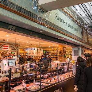 Les Halles de Lyon Paul Bocuse (Food hall lunch) - Day 9