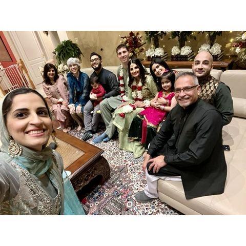 Family pic from our Baat Pakki