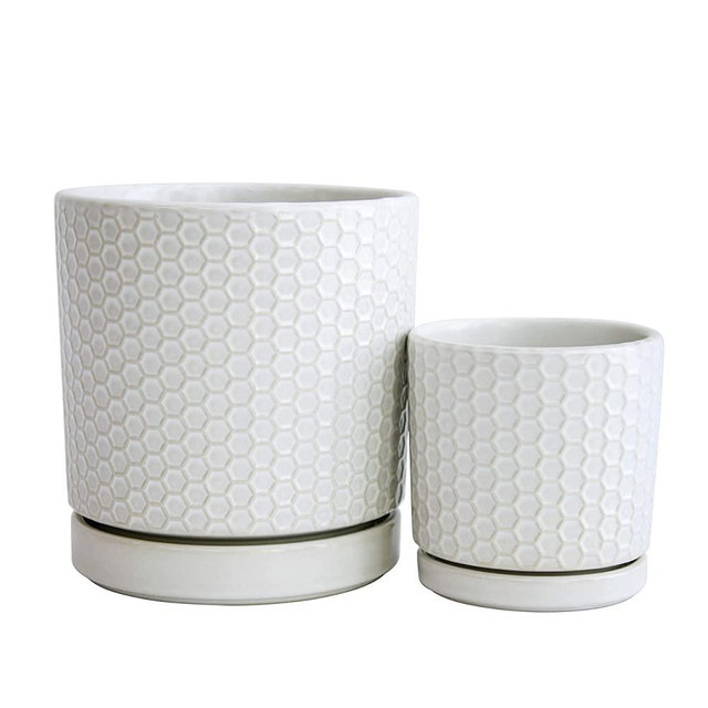 Set of 2 Modern Matte White Honeycomb Embossed Ceramic Planter Pot with Saucer and Drainage Hole, 4 Inch & 6 Inch