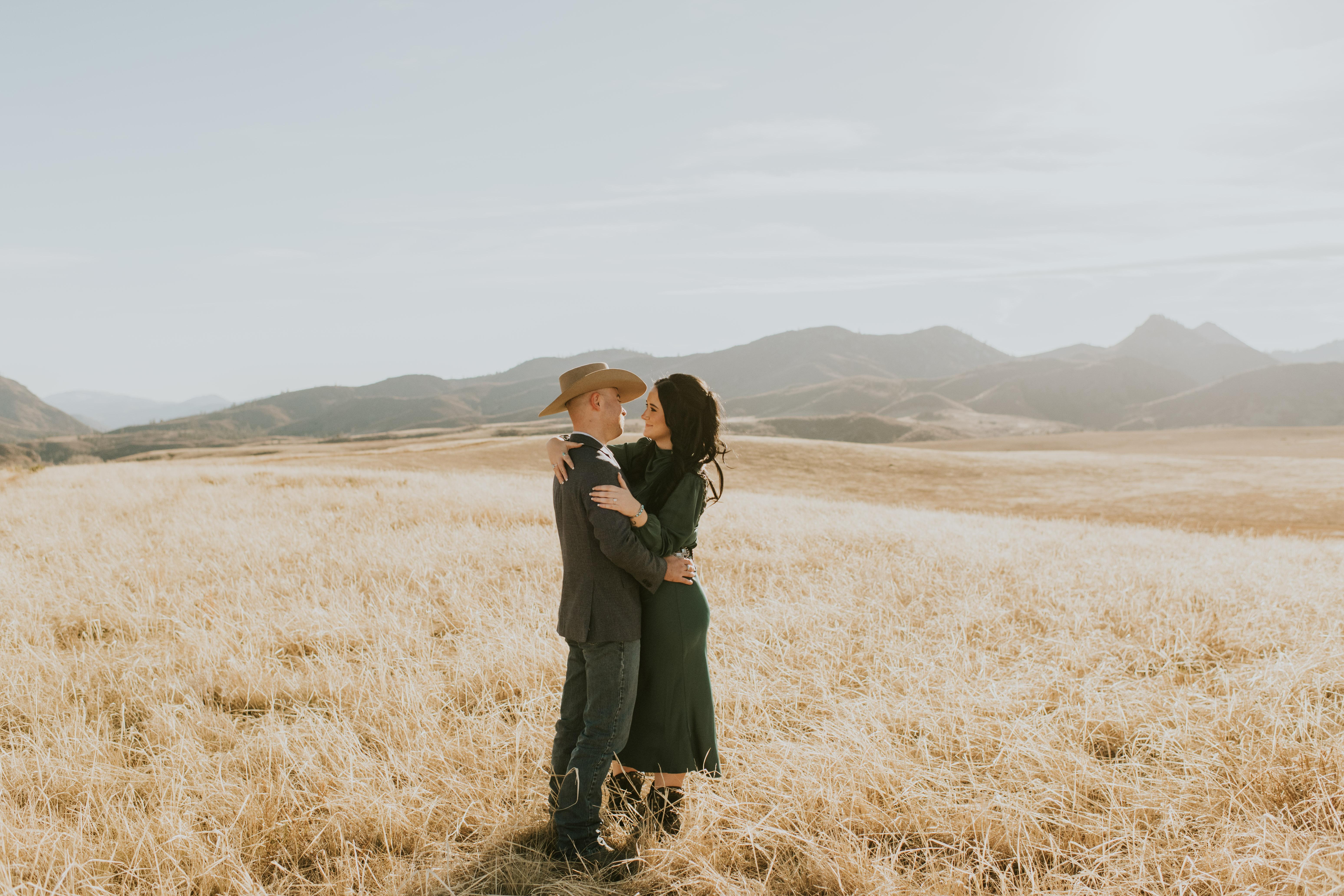 The Wedding Website of Samantha King and Dalton Hall