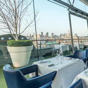 Honeymoon Dinner with London View