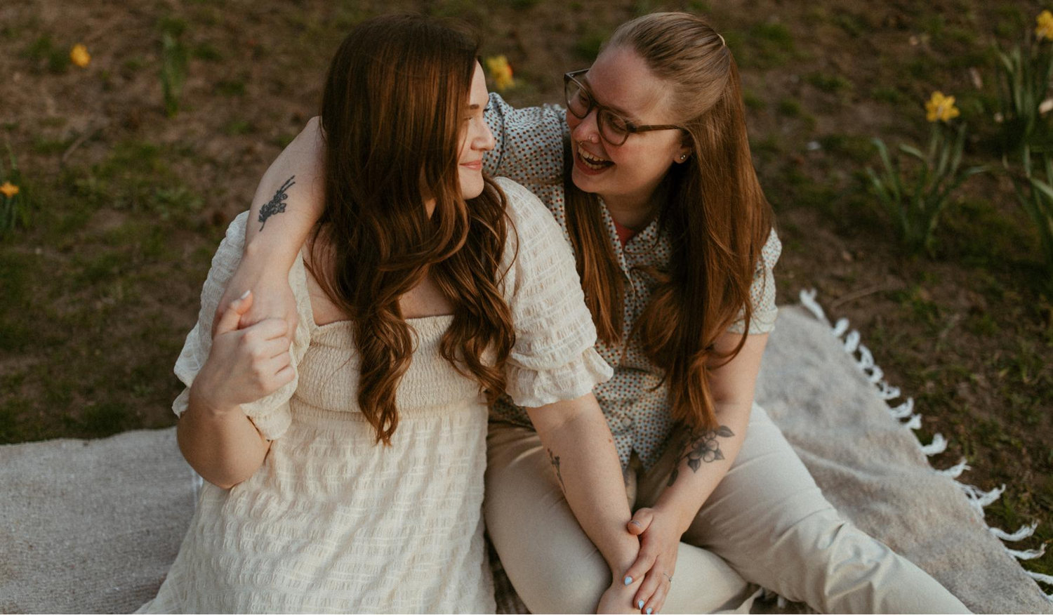The Wedding Website of Nicolette Finder and Allea Summers