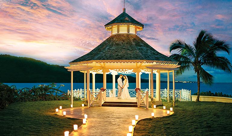 The Wedding Website of Donté Wright and Krystle Allen