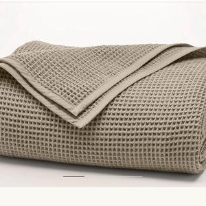 Waffle Bed Blanket - Solid Oak - King