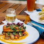 OUR FAVORITE RESTAURANTS & COCKTAILS IN NEWPORT