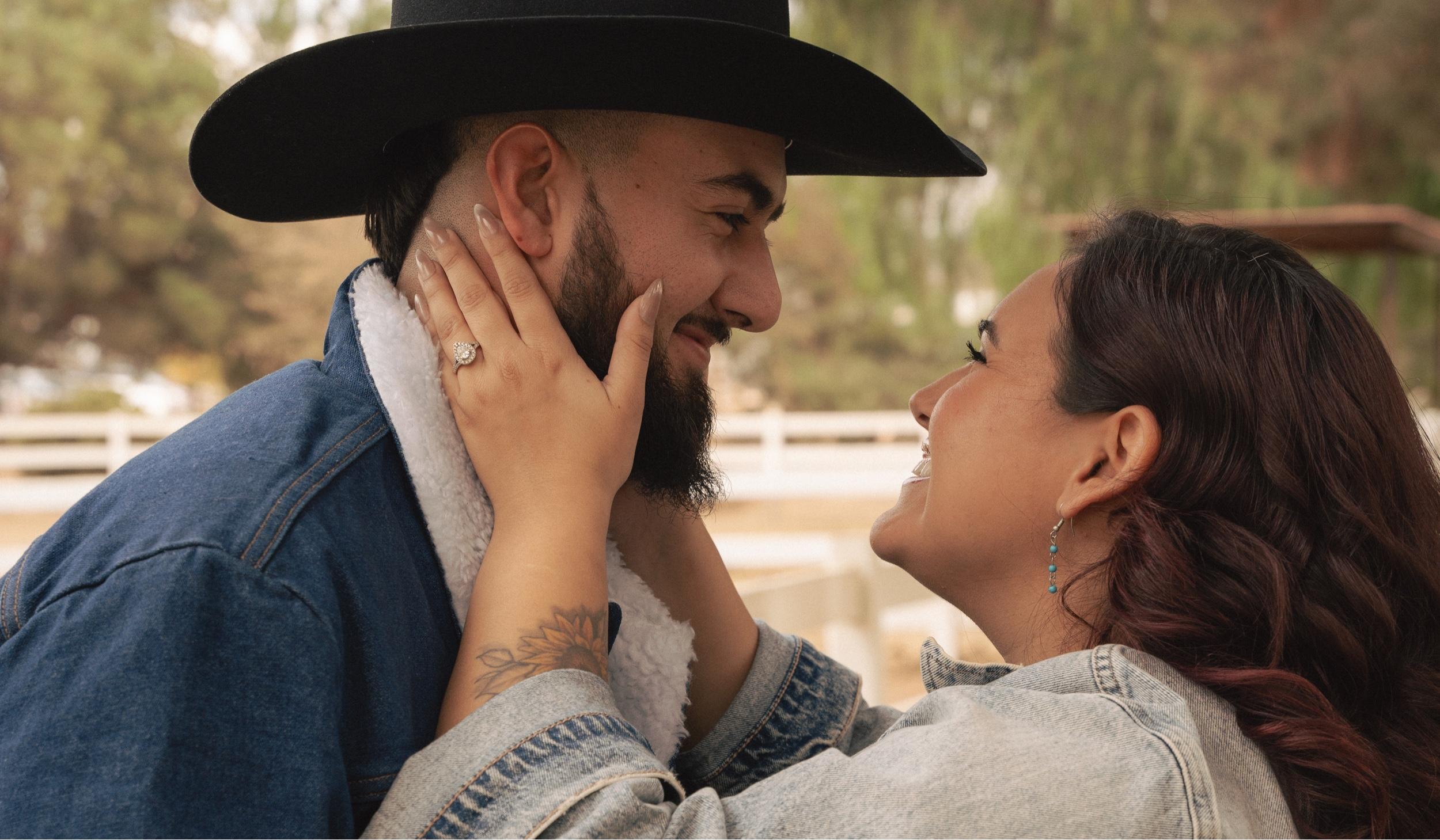 The Wedding Website of Amanda Bugarin and Hunter Albert