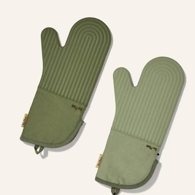 Hot Mitts