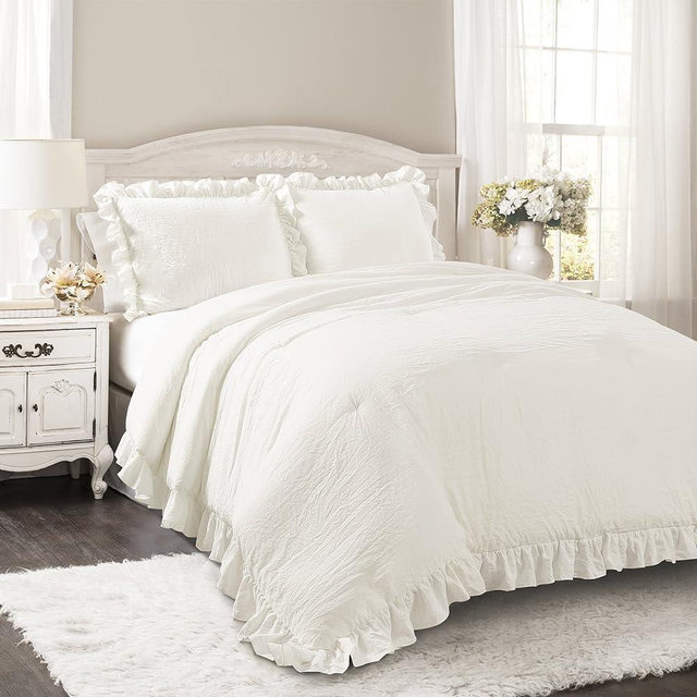 Lush Decor Reyna 3-Piece Ruffled Comforter Bedding Set with Pillow Shams, California King, White