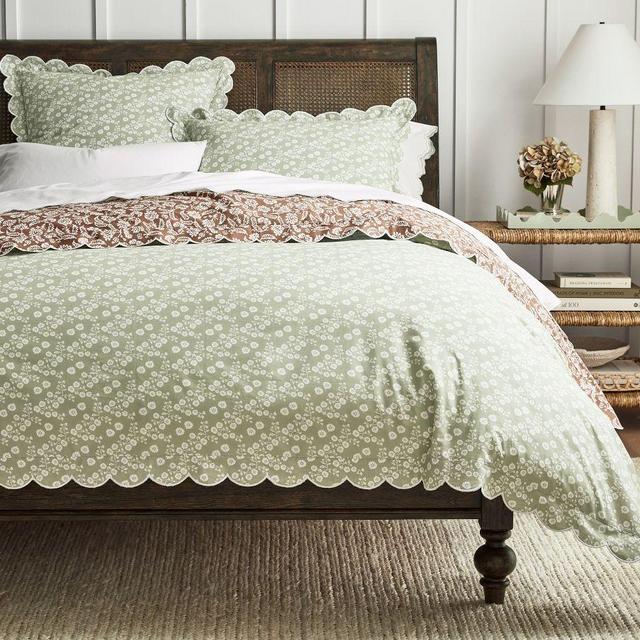 Julia Berolzheimer Reversible Scalloped Duvet Cover, King/Cal. King