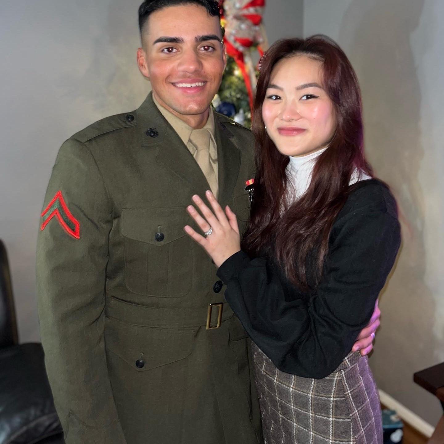 12/24/22: Joel proposed!! This was at his family’s Christmas Eve party! 💍🎄