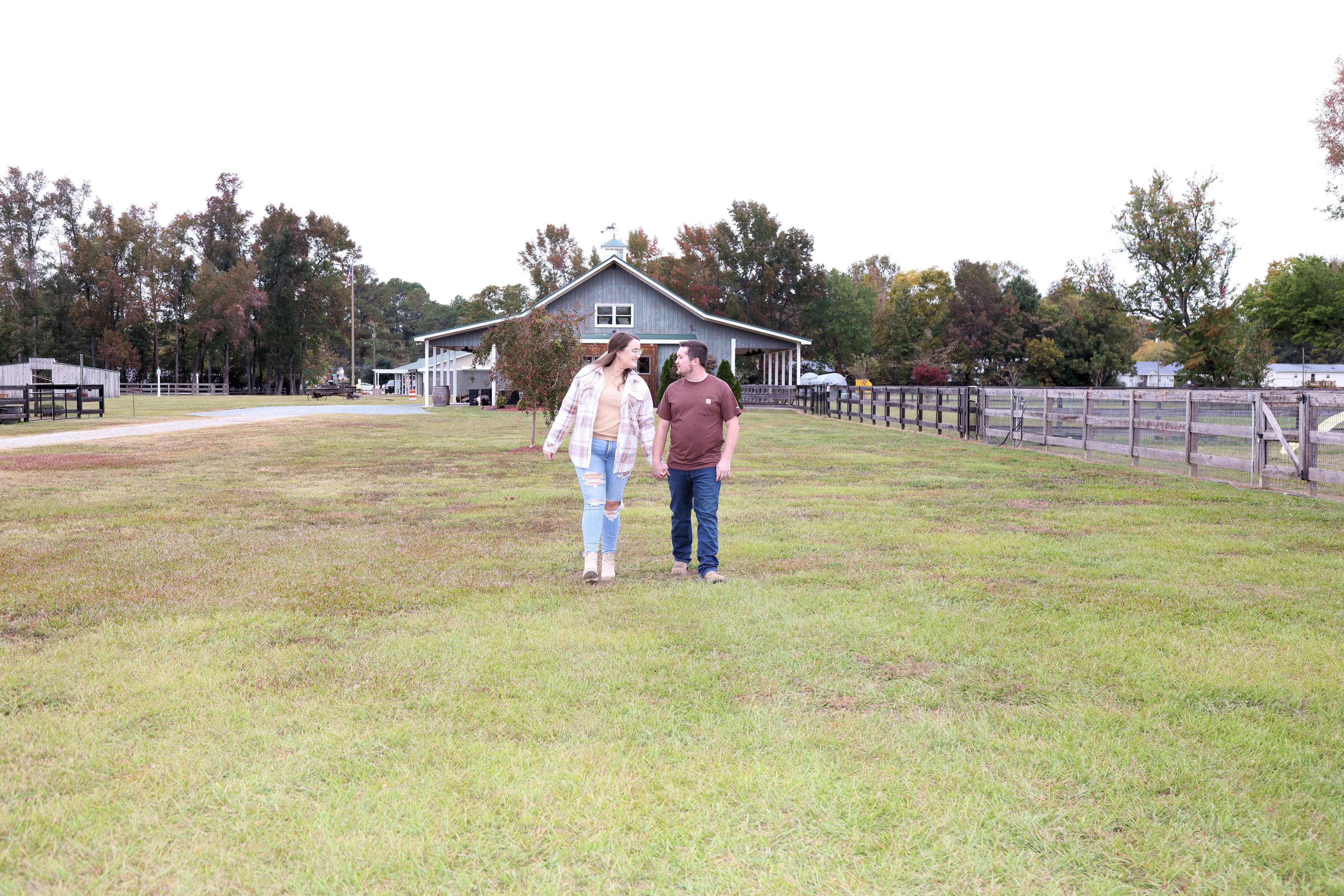 The Wedding Website of Sarah Burchett and Kaleb Elliott