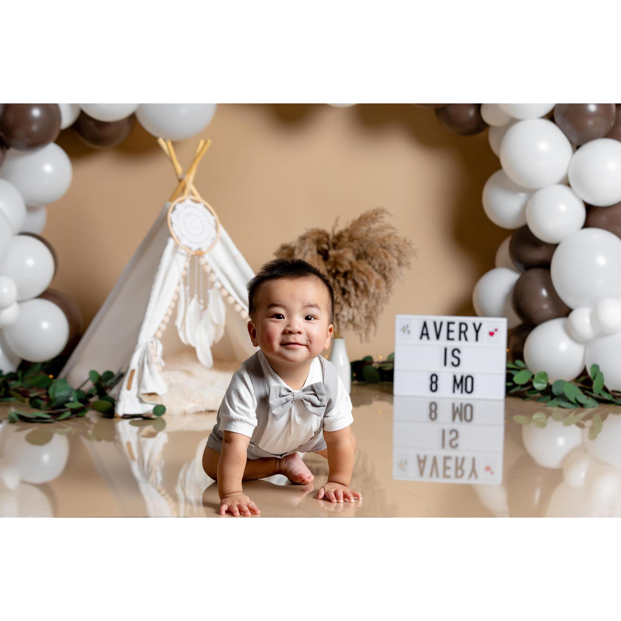 I'm a product of Mommy and Daddy's love. <3
Photography by Olia Luis Photography