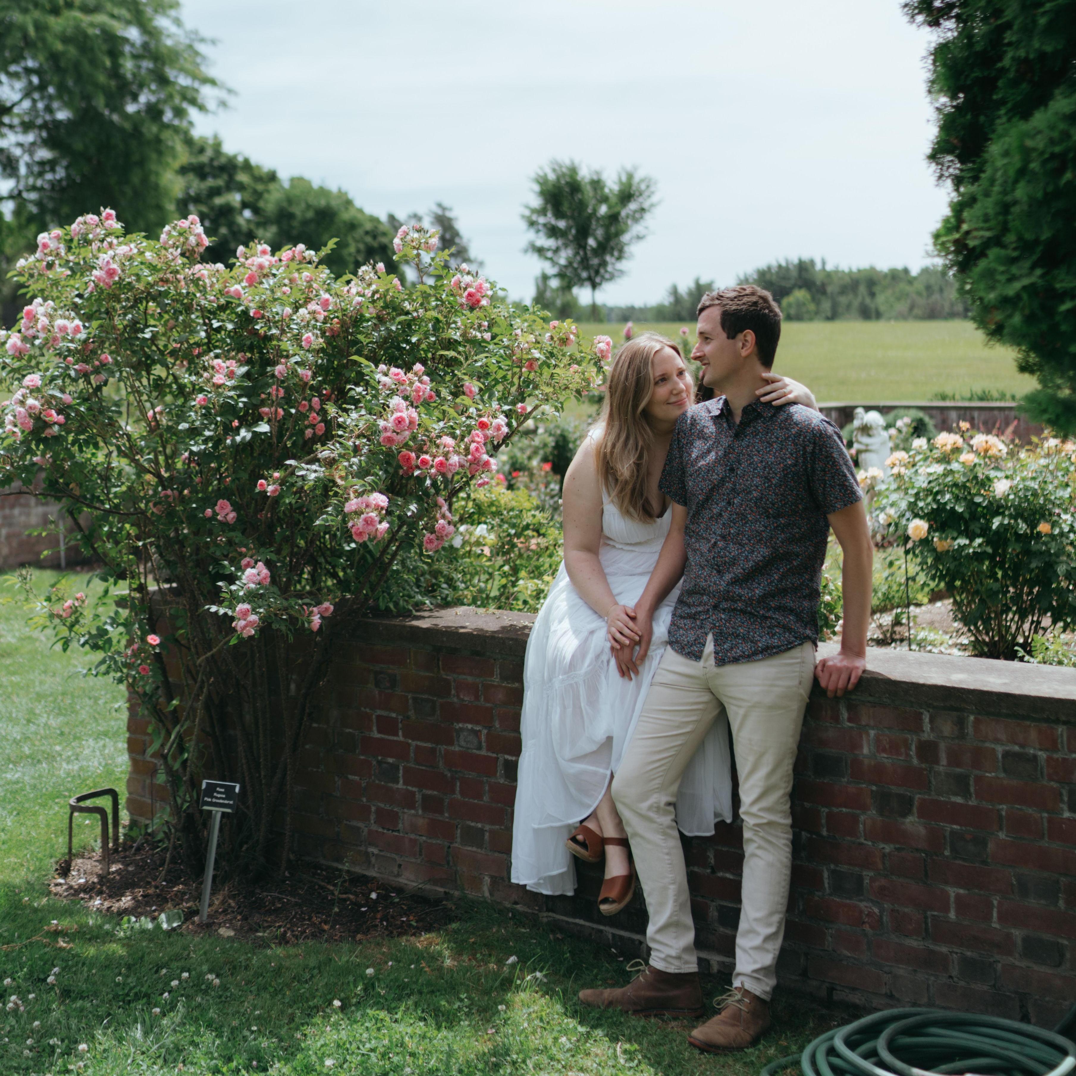 Engagement photos at Shelburne Farms by Elsie Goodman Photography