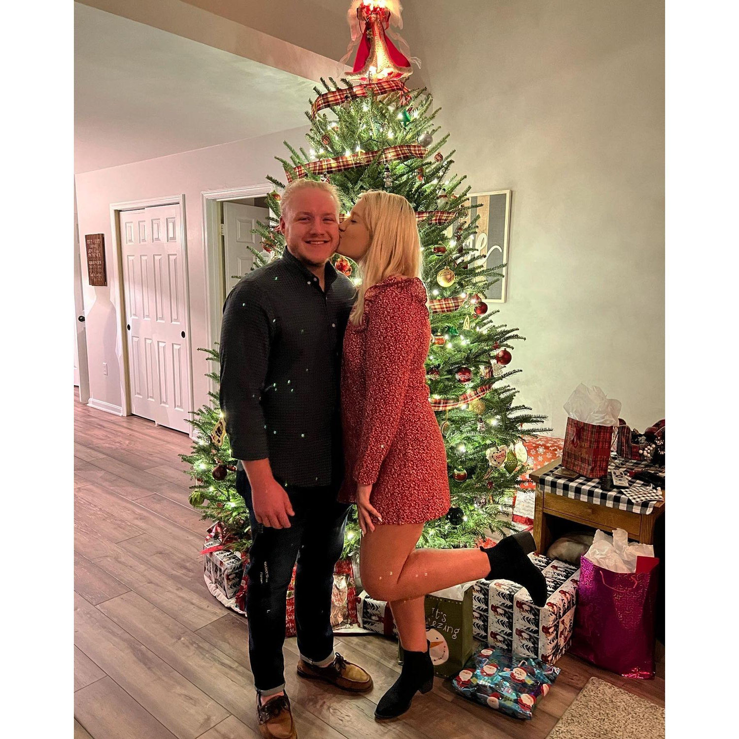 Our 1st Christmas together!