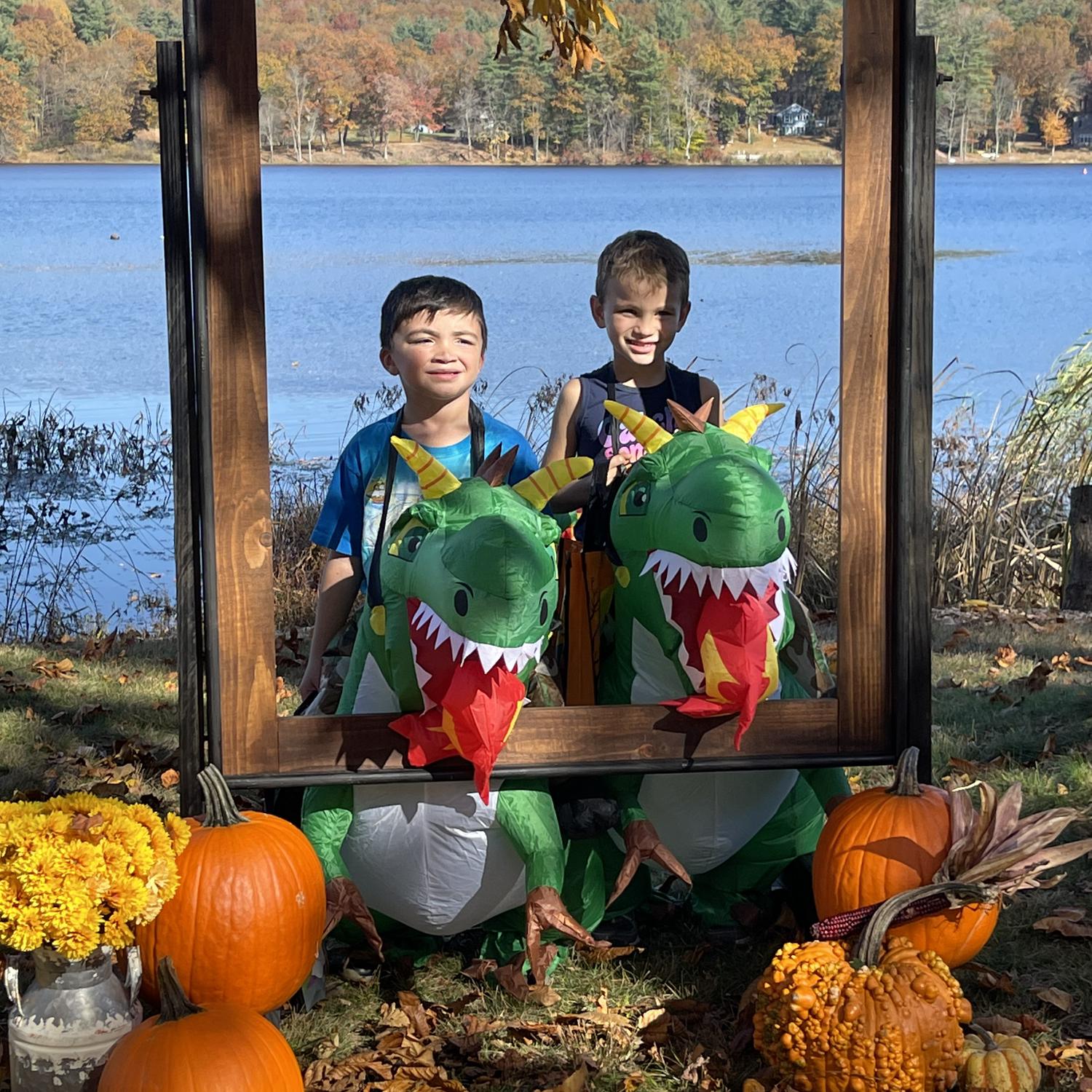 Brayden (left) Kolby (right) Two Dinos at the Trunk or Treat!