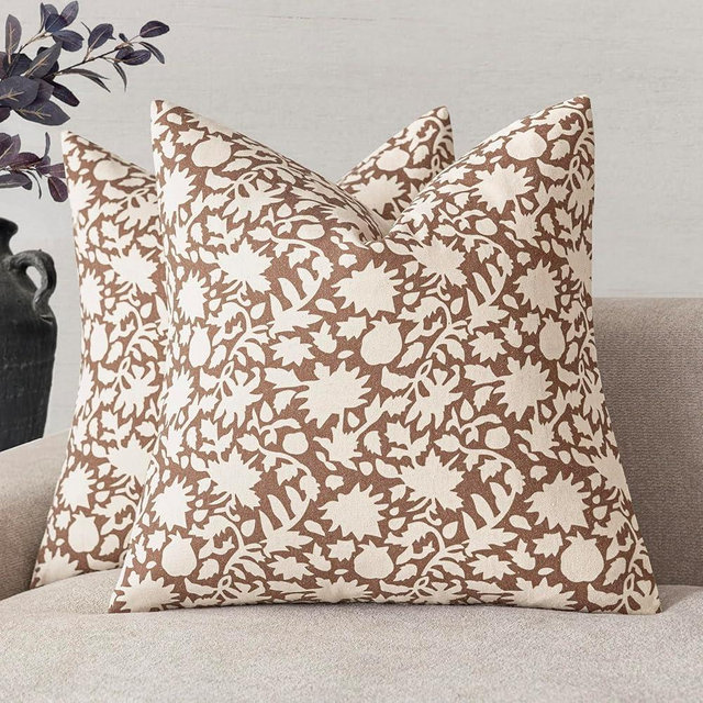 Foindtower Set of 2 Decorative Neutral Floral Throw Pillow Covers Accent Farmhouse Cushion Covers Boho Pillowcase for Couch Sofa Bedroom Living Room Home Decor,18×18 Inch,Light Orange Brown