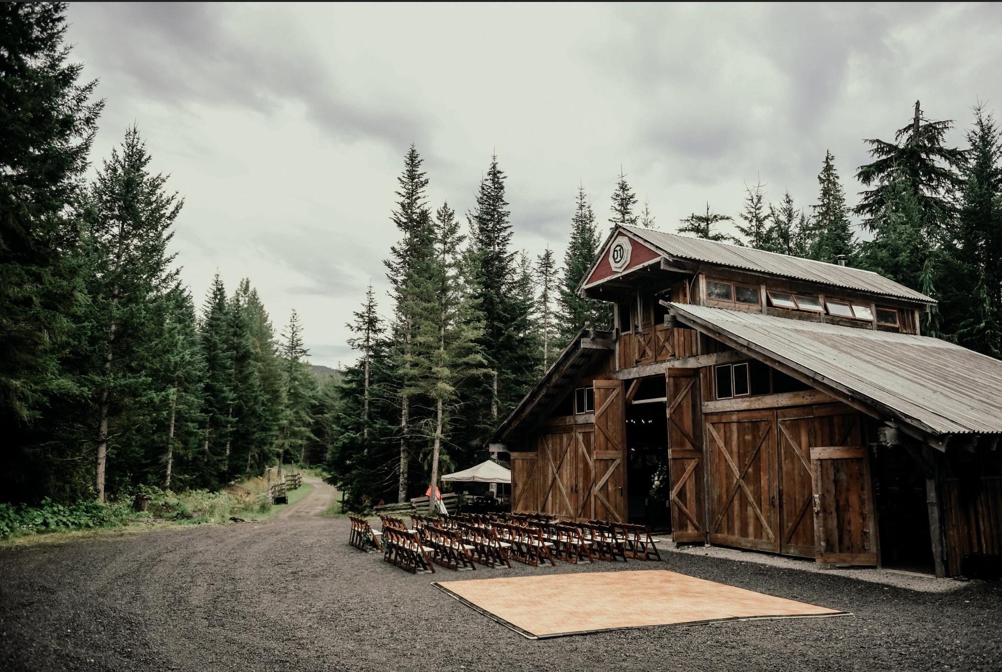 The Wedding Website of Elise Yurkowski and Billie Norman