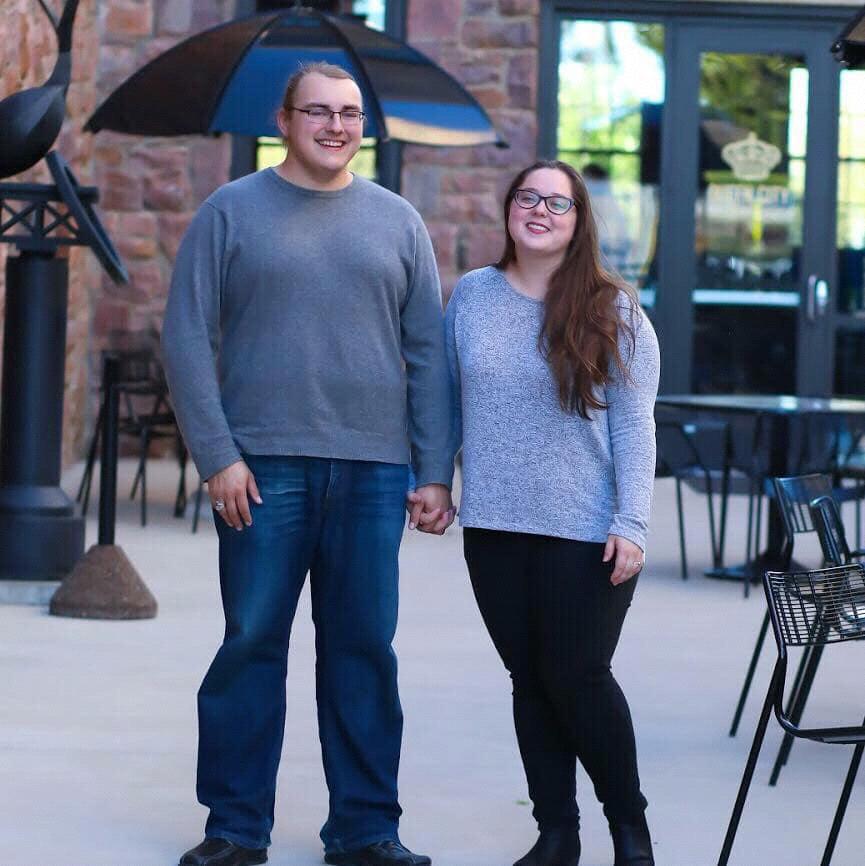 Engagement photos taken by Yellow Bug Photography in Sioux Falls!