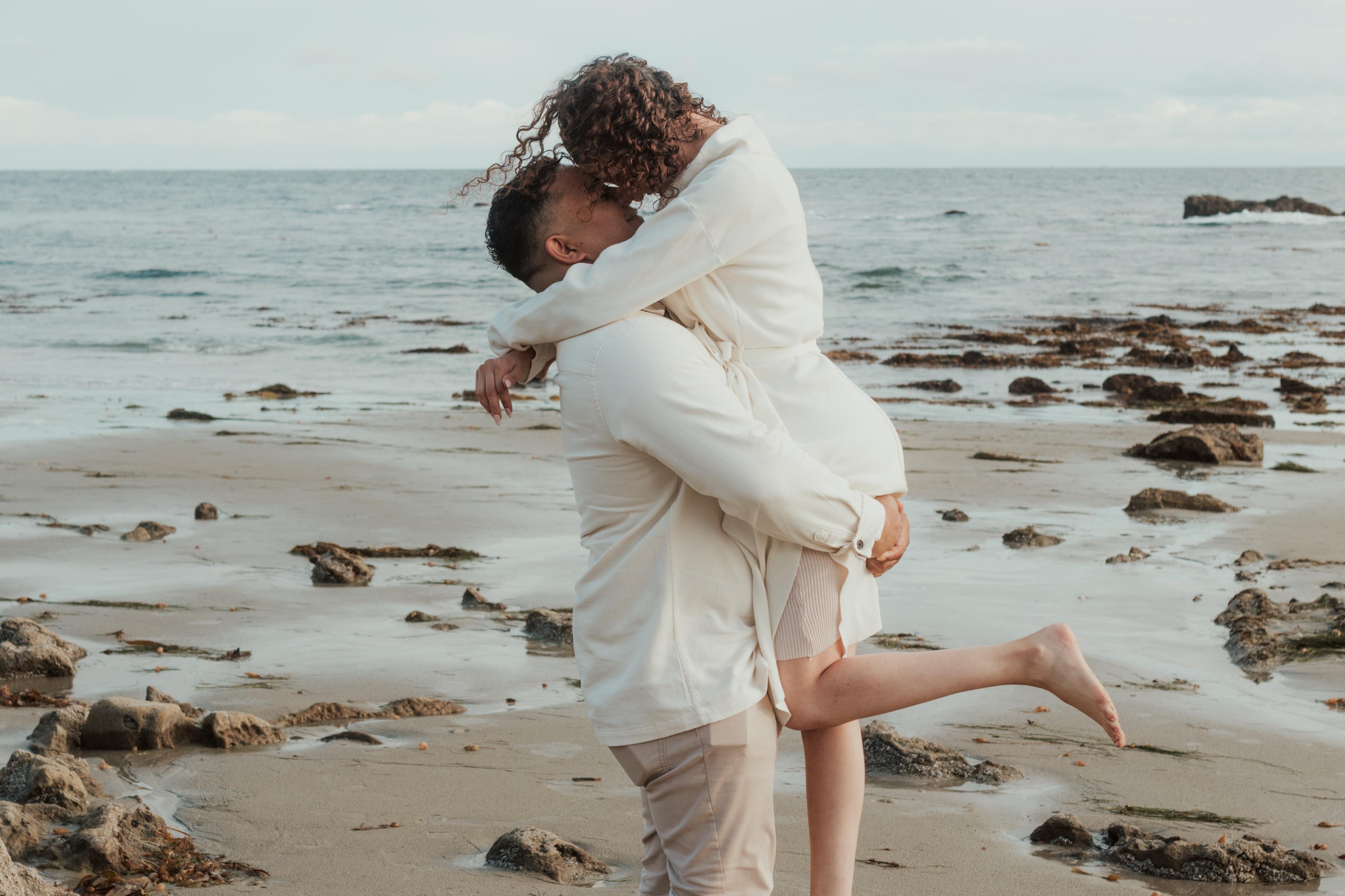 The Wedding Website of Henry Reyes and Cynthia Montalvo